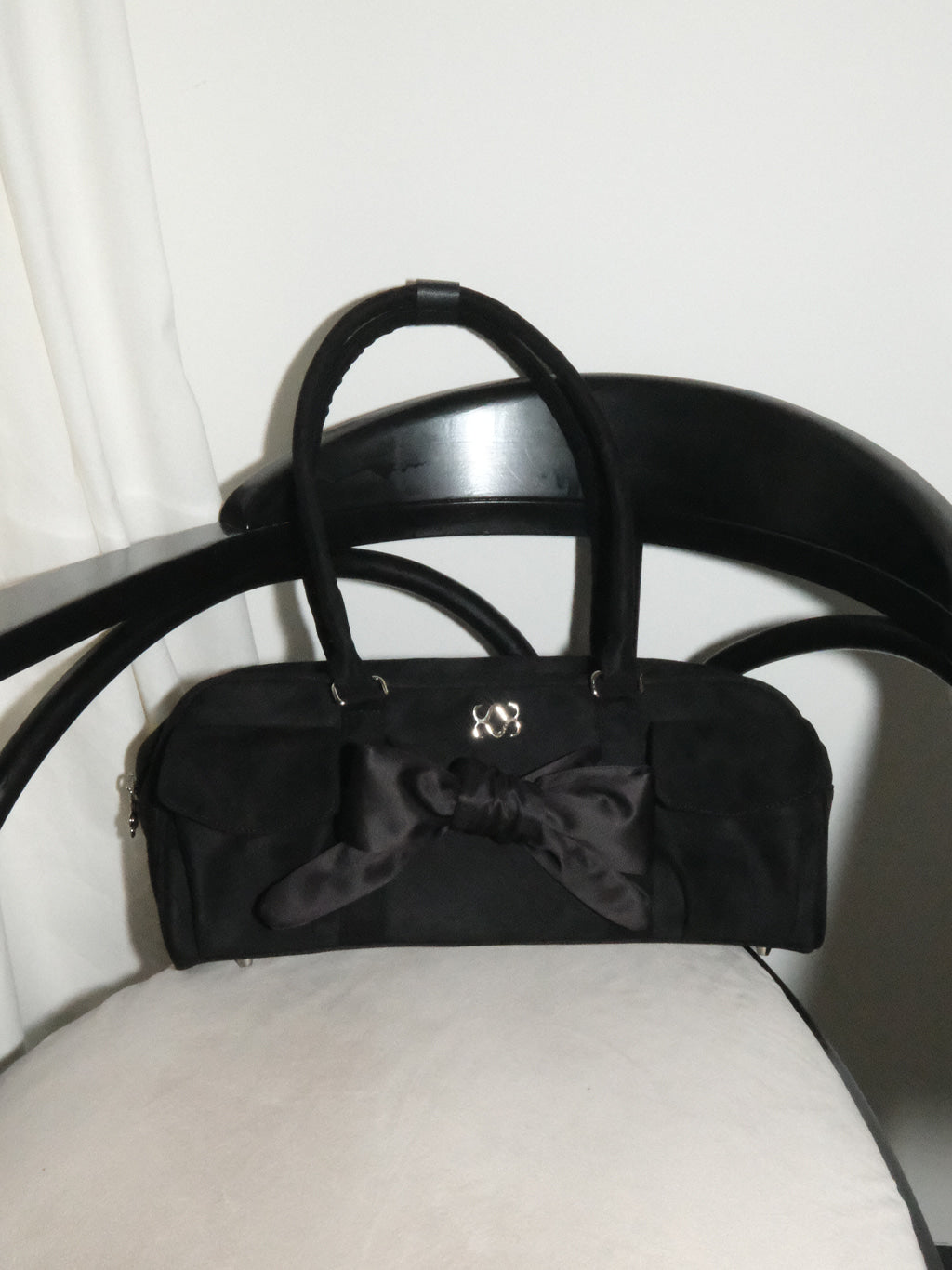[Suede] Bow Pottie Bag (Black)