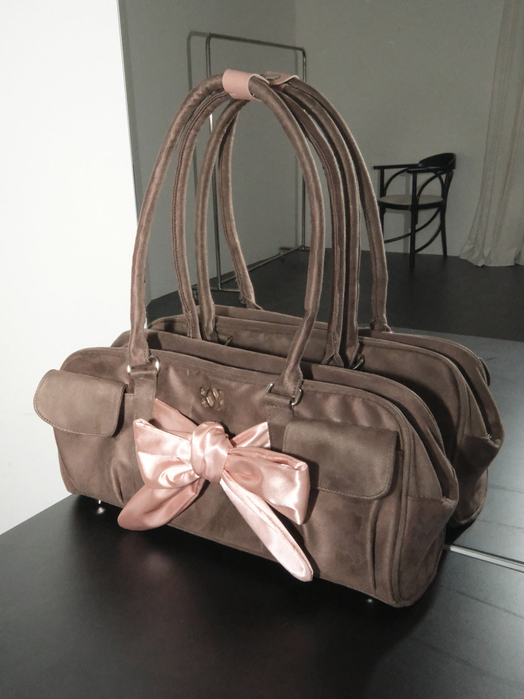[Suede] Bow Pottie Bag (Taupe)